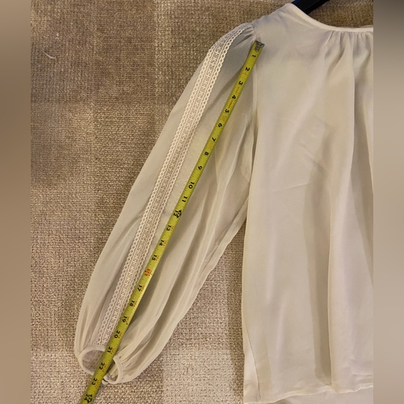 Ann Taylor Cream / Off-White Blouse - Size M / Medium - Picture 8 of 8